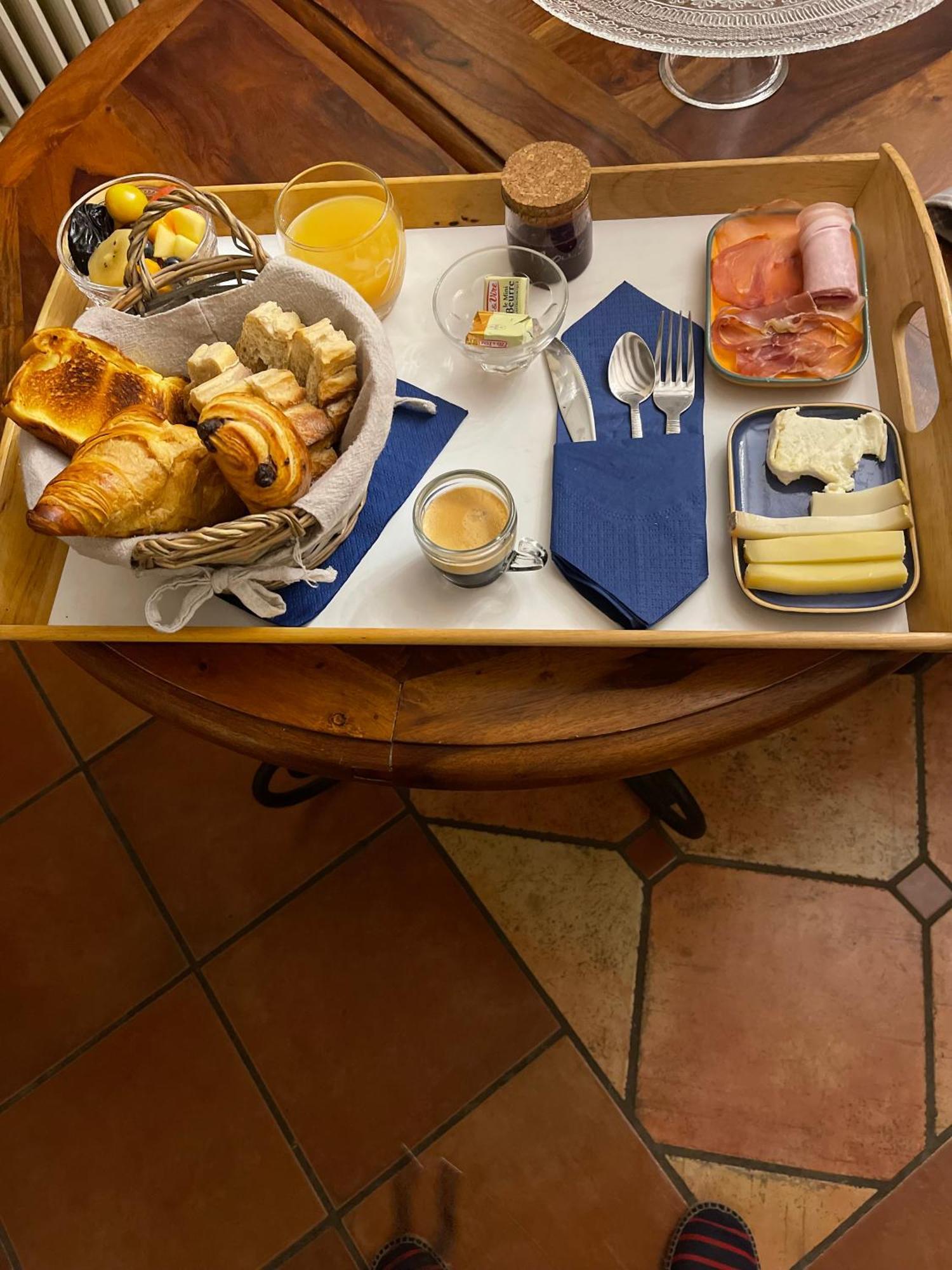 La Belle Chaumiere Bed & Breakfast Bretagne-de-Marsan Ngoại thất bức ảnh