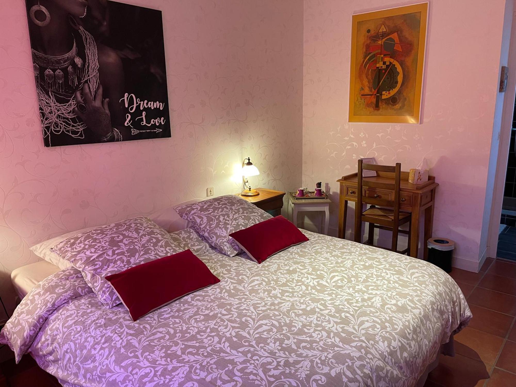 La Belle Chaumiere Bed & Breakfast Bretagne-de-Marsan Ngoại thất bức ảnh