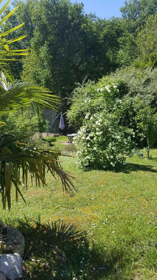 La Belle Chaumiere Bed & Breakfast Bretagne-de-Marsan Ngoại thất bức ảnh